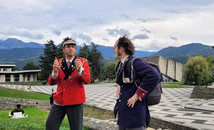 Michel & Michel, guides d'élite vous font découvrir le campus ! 1 20230921 184011