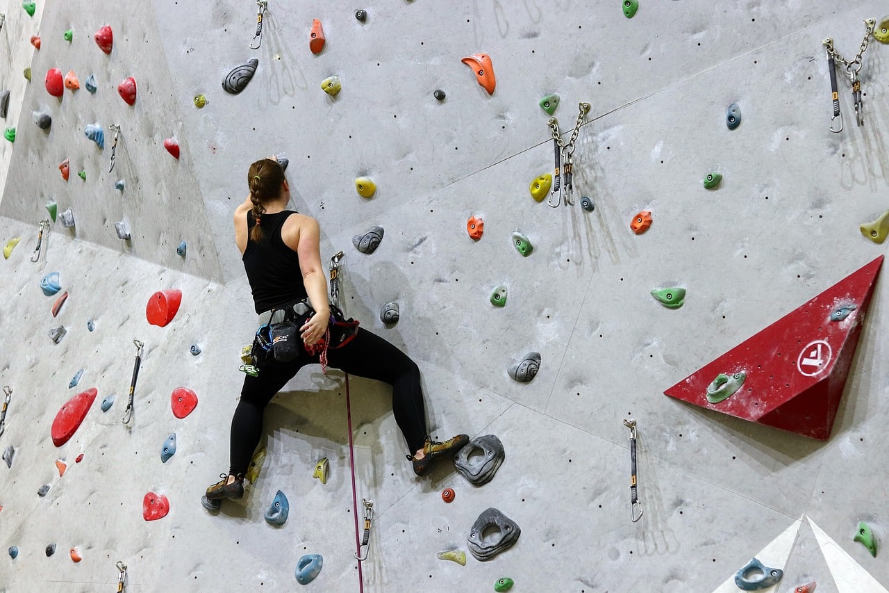 rock climbing wall 3297942 1280